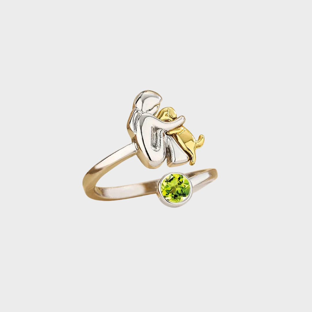 Пръстен с кучешка висулка