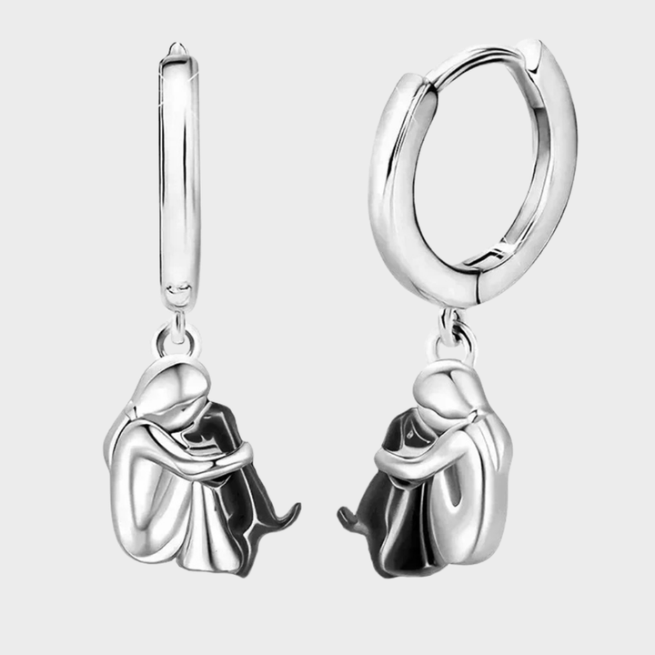 Обеци с кучешка висулка